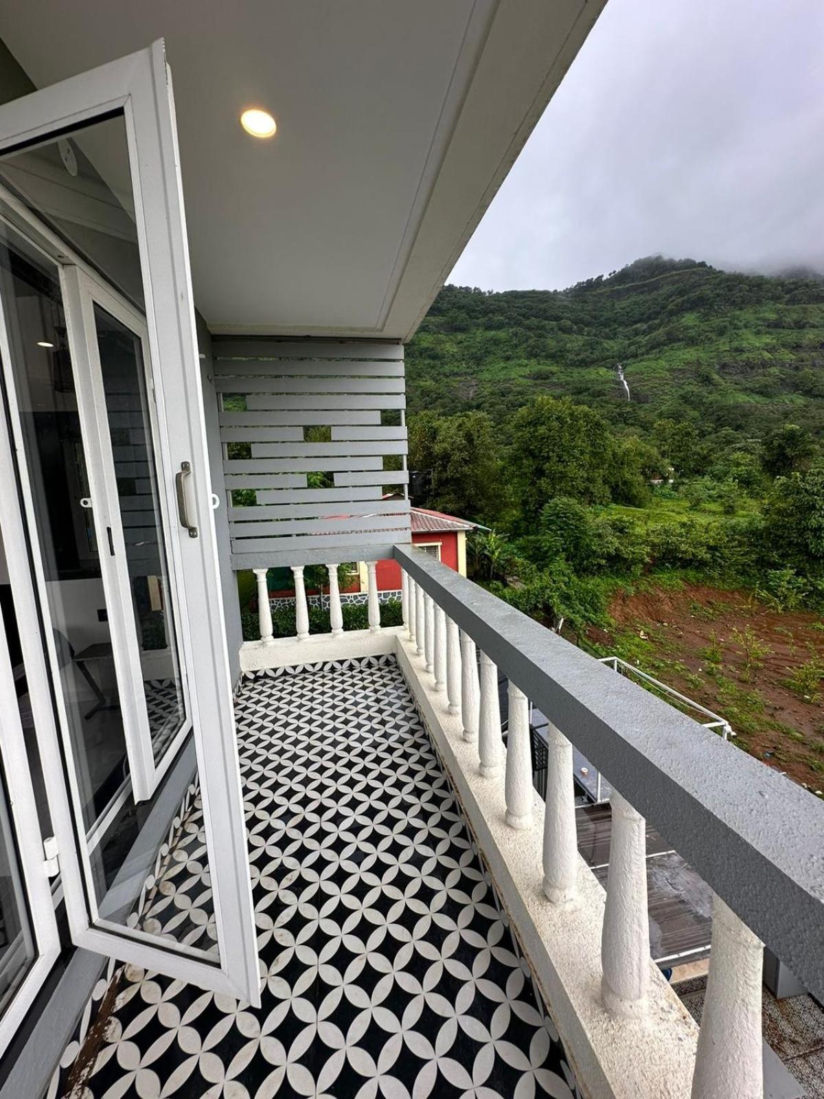 Prana Healing House Villa Pune Exteriör bild