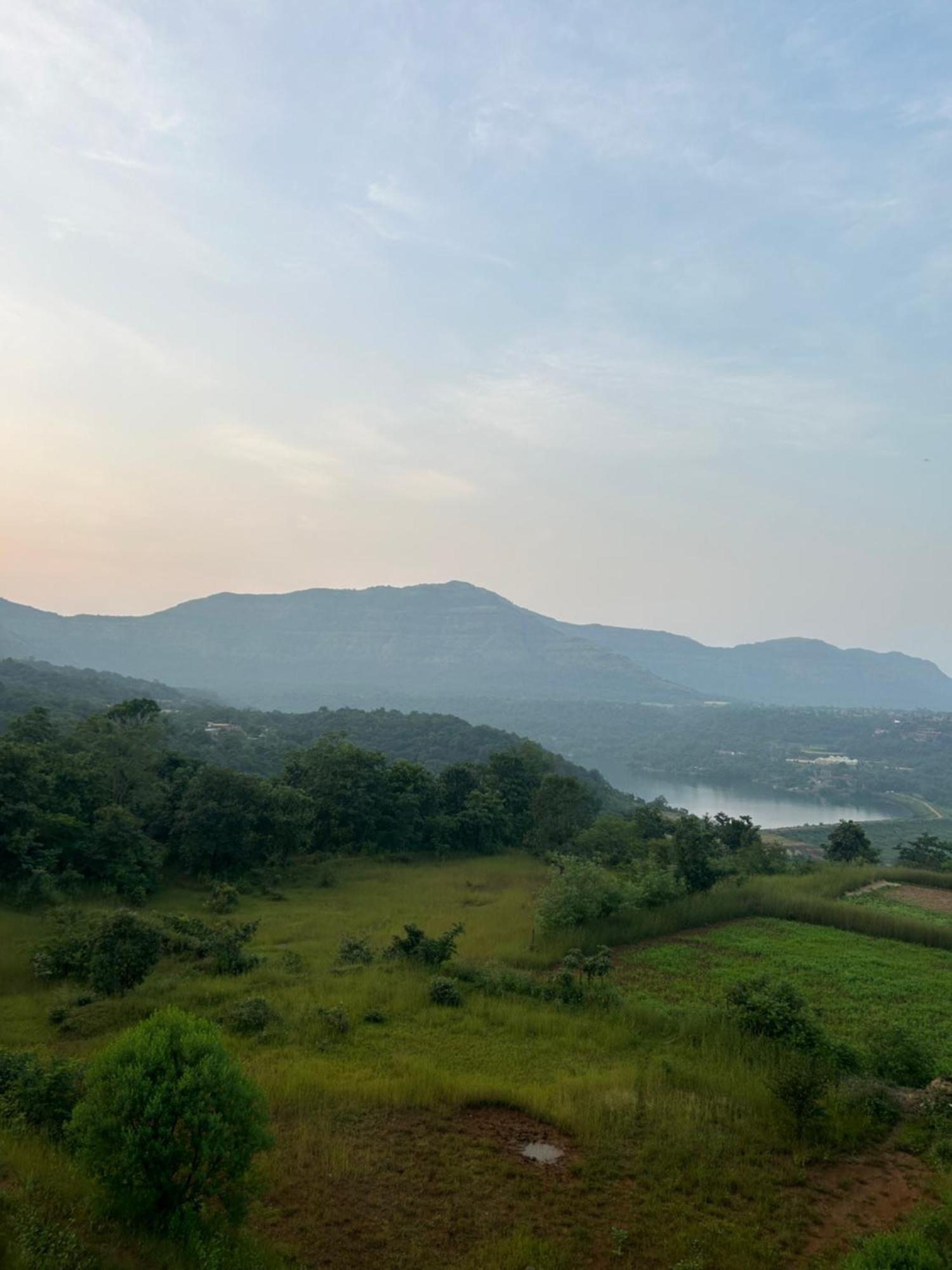 Prana Healing House Villa Pune Exteriör bild